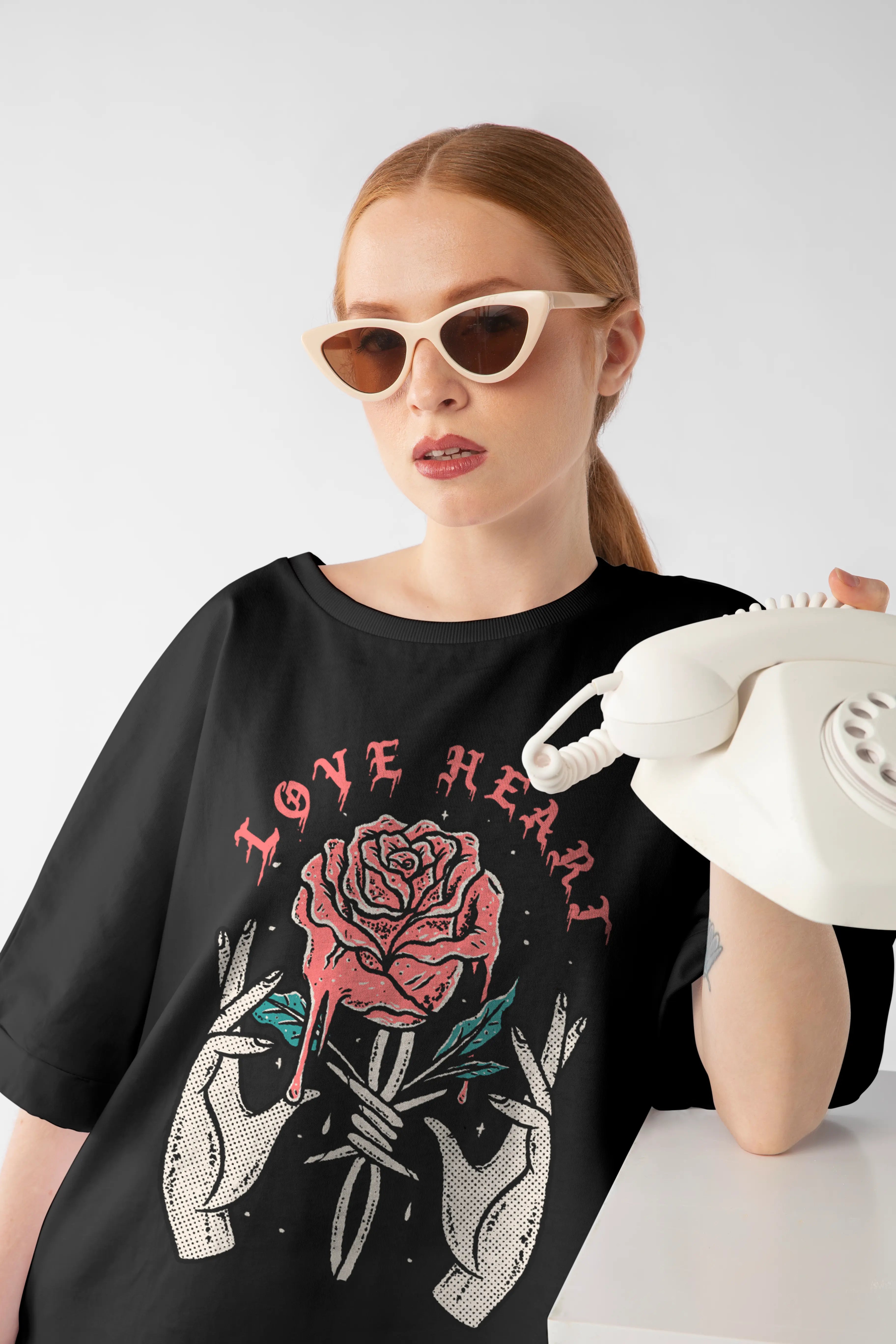 Playera oversize Love heart HOODEE