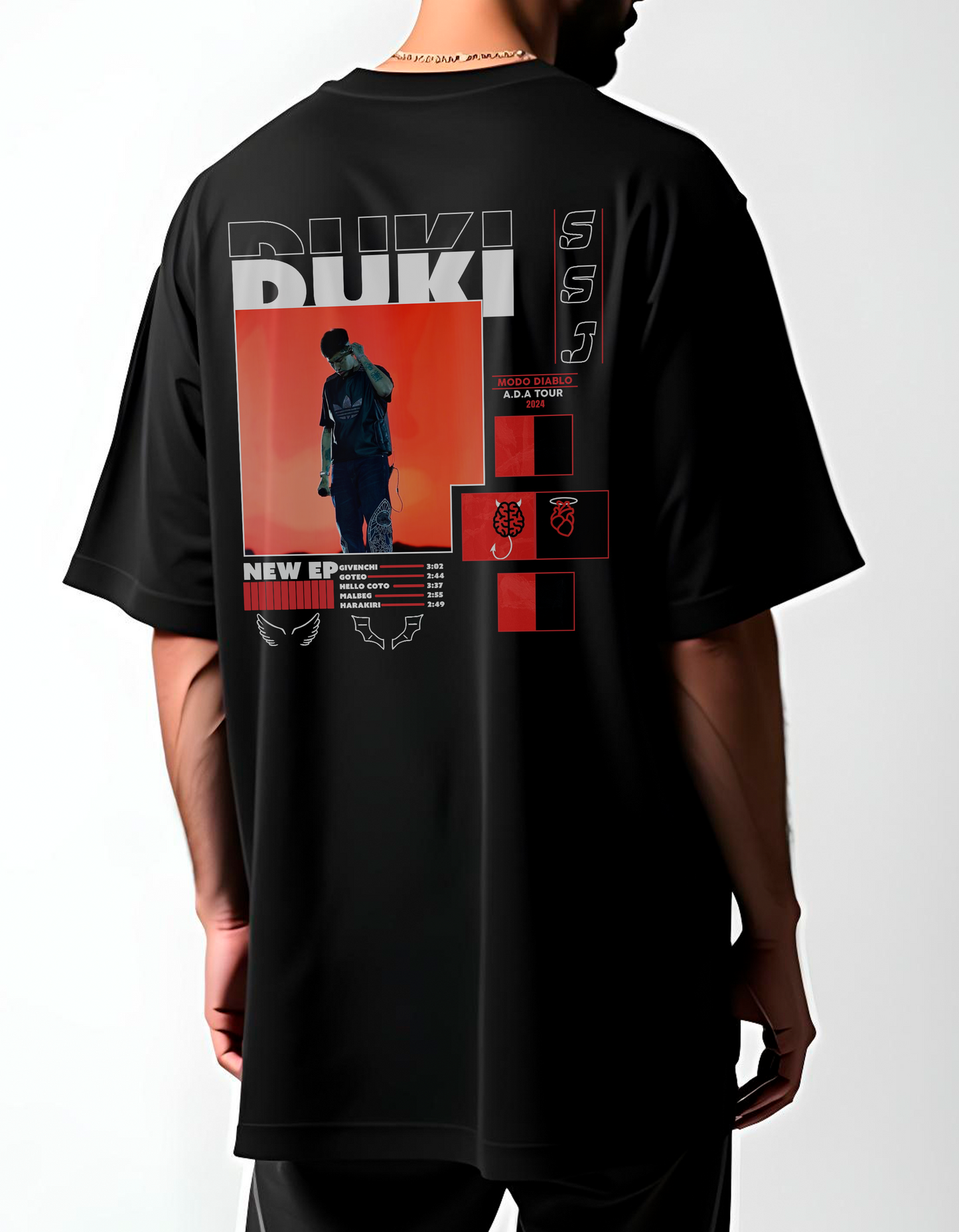 Playera oversize Duki #1